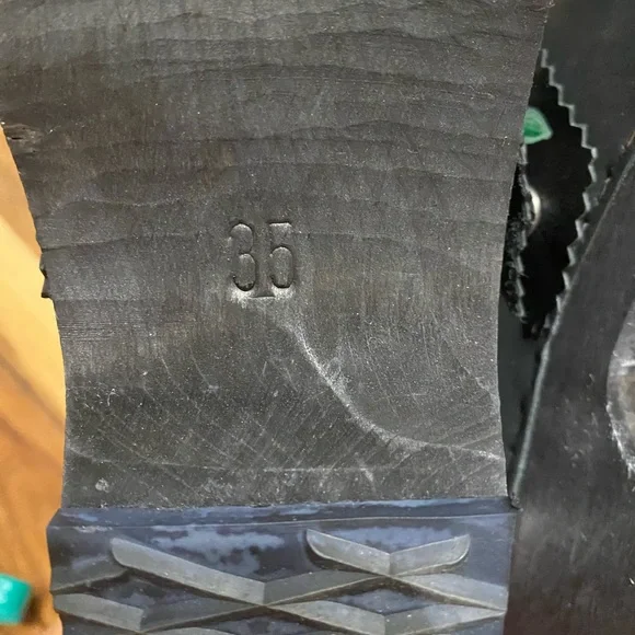 Swedish Clogs - Picture 5 of 5